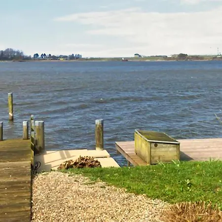 3 Bedroom Beautiful Home In Wieringerwerf *