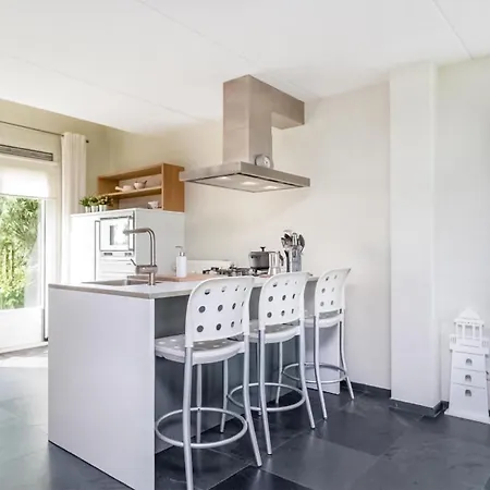 Holiday home 3 Bedroom Beautiful Home In Wieringerwerf